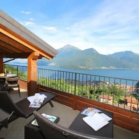 Germasino Sleeps 5 Pool T421736 * Morbio